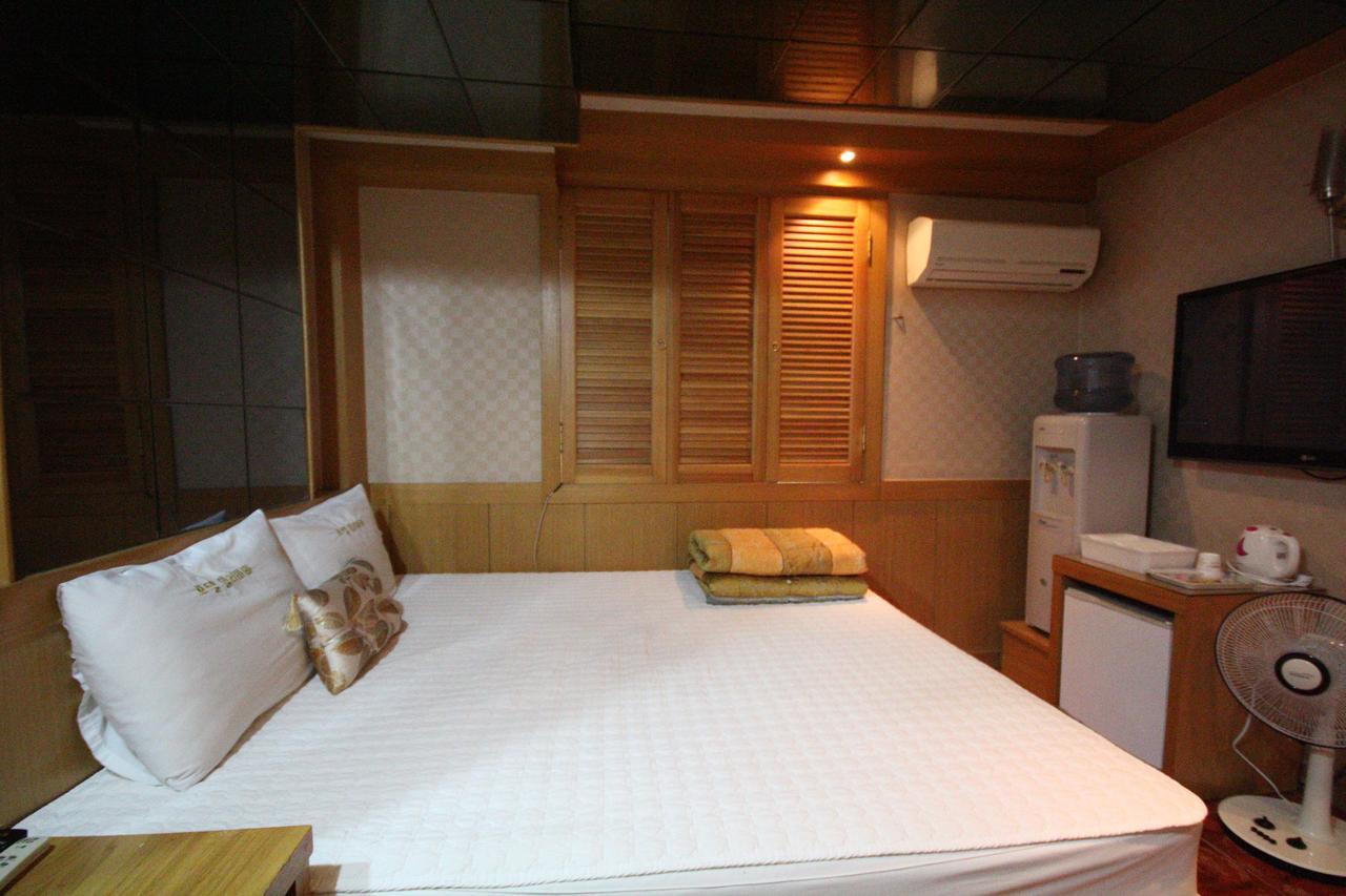 بوسان Alibaba Motel الغرفة الصورة